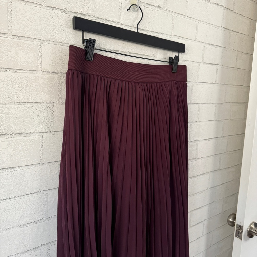 LANE BRYANT Maroon Pleated Midi Skirt - Picture 4 of 6